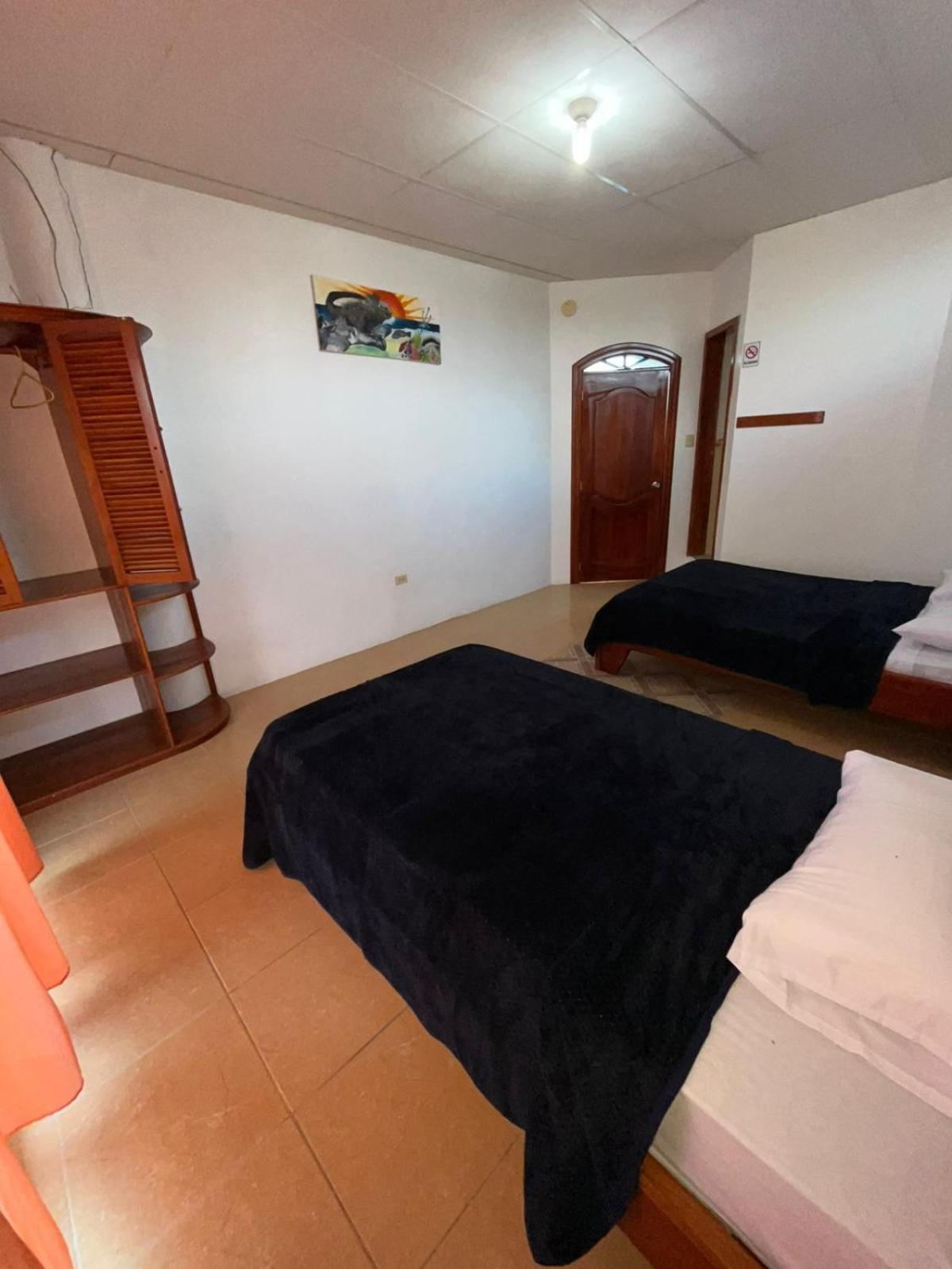 פורטו וילאמיל Hostal Neptuno - Poseidon מראה חיצוני תמונה