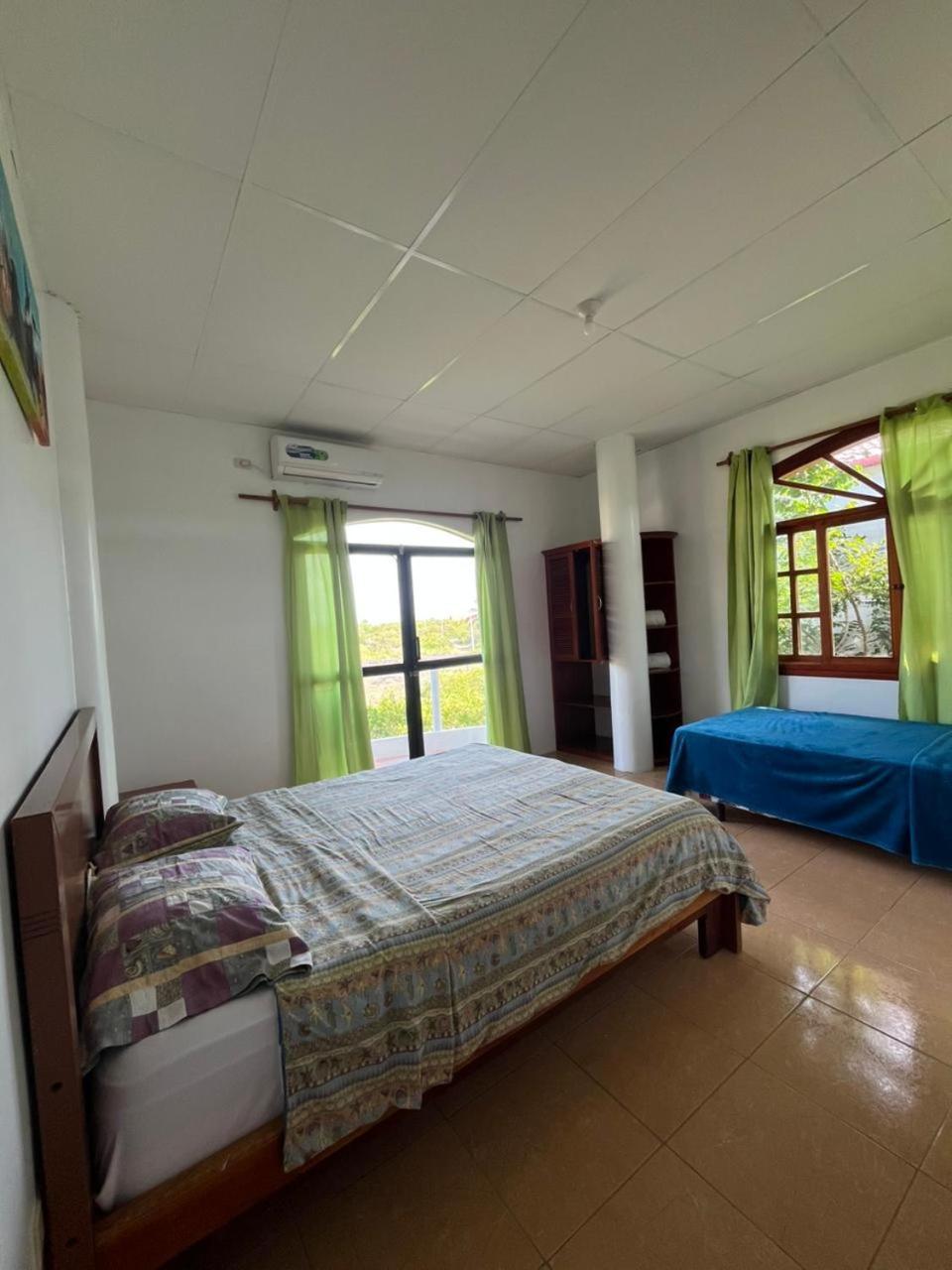 פורטו וילאמיל Hostal Neptuno - Poseidon מראה חיצוני תמונה